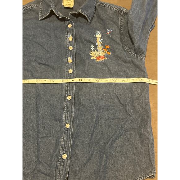 Wrangler womens button up denim Shirt embroidered bird detail size Small S rare - Picture 4 of 7